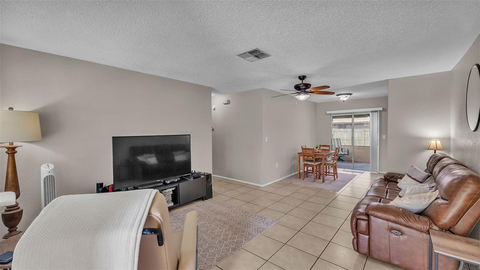 OAKWOOD - Residential