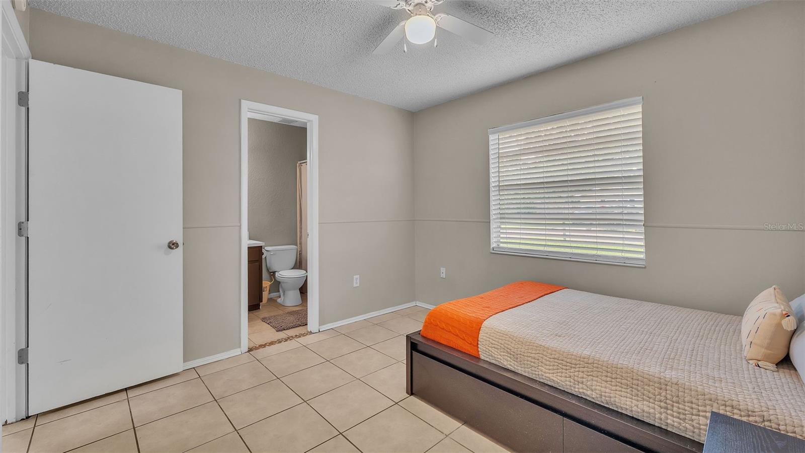OAKWOOD - Residential