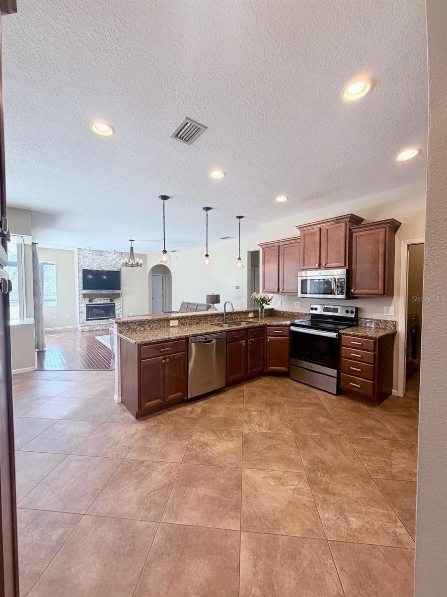 CALUSA TRACE UNIT FIVE PH - Residential