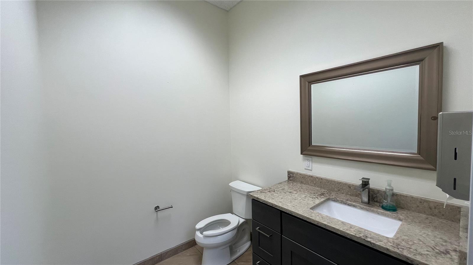 118TH PLACE CONDO - Commercial Sale