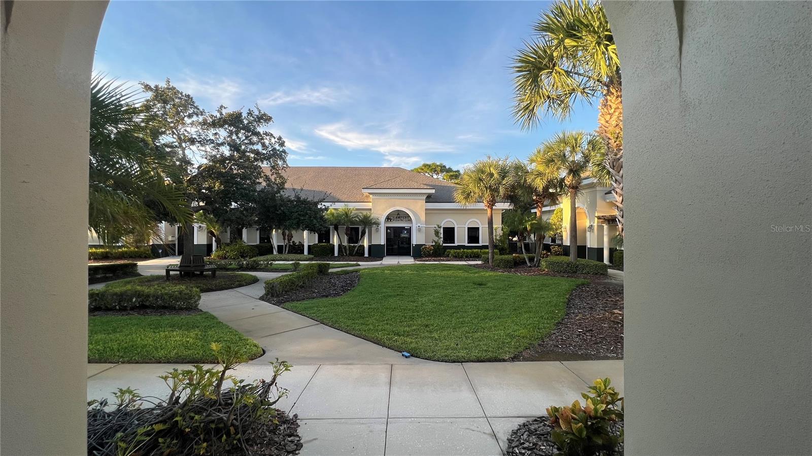 118TH PLACE CONDO - Commercial Sale