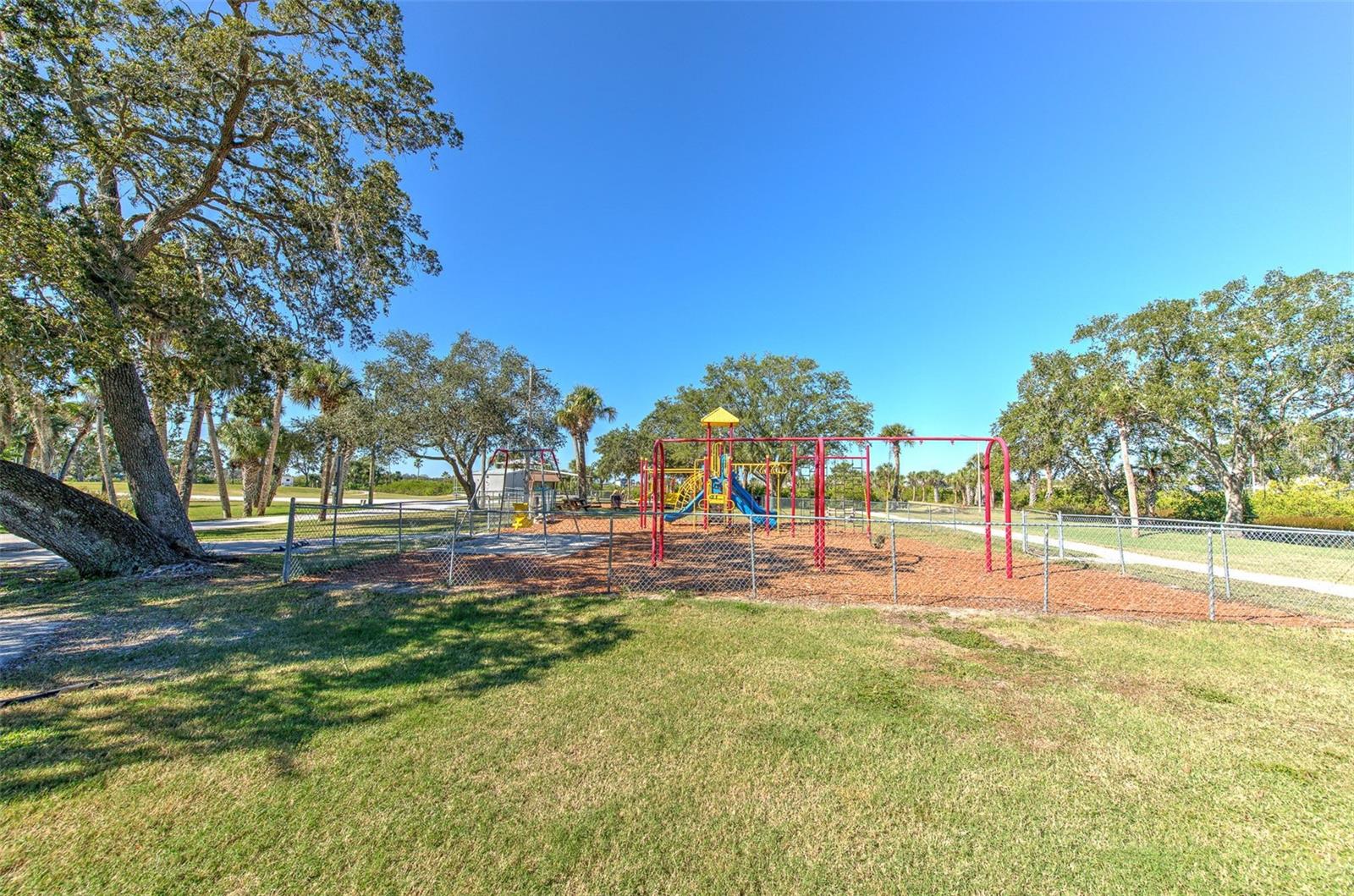 RICHEY COVE - Residential