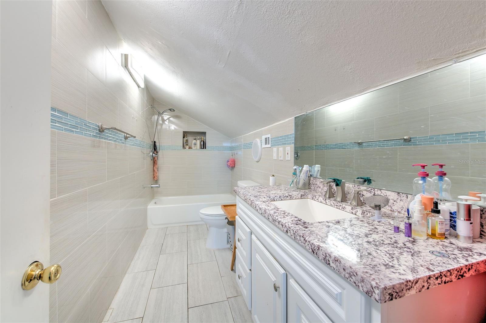 RICHEY COVE - Residential