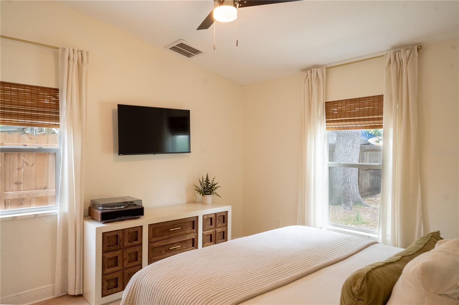 JOSLYN PARK - Residential