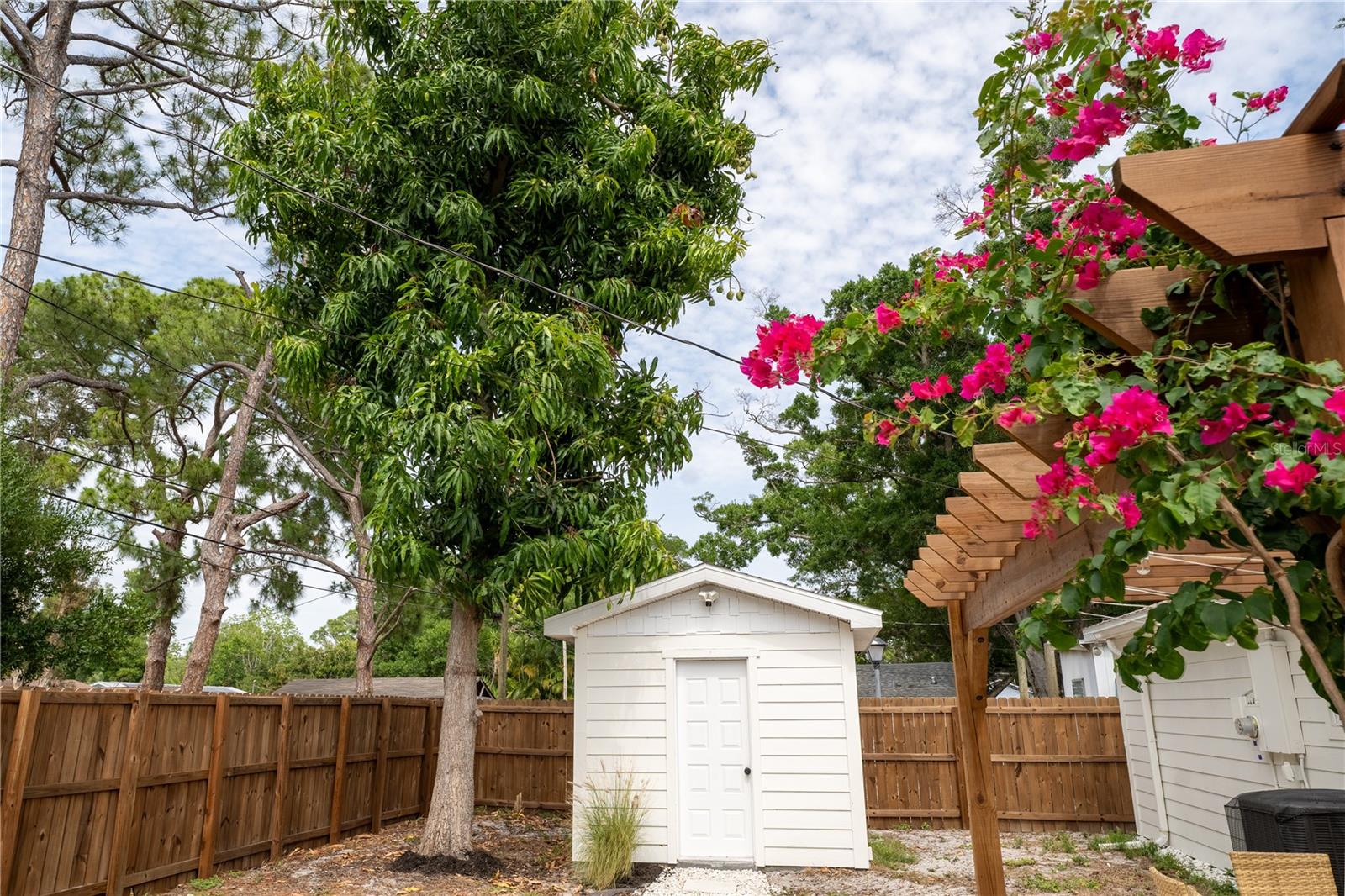JOSLYN PARK - Residential
