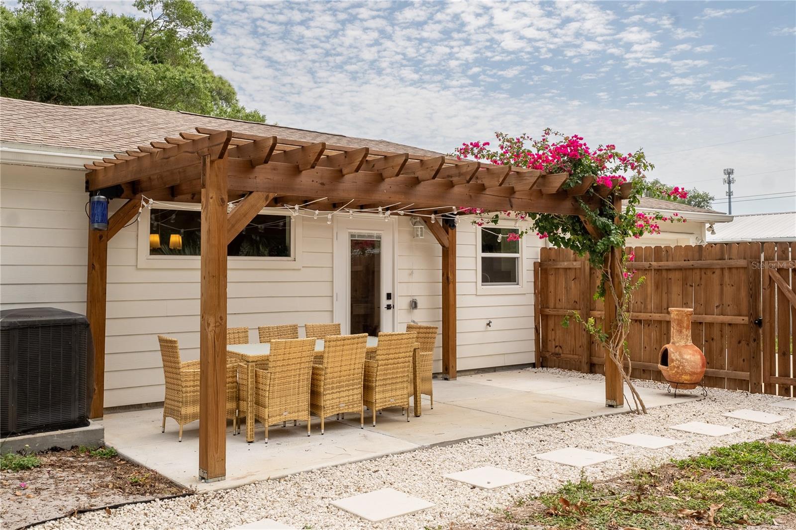 JOSLYN PARK - Residential