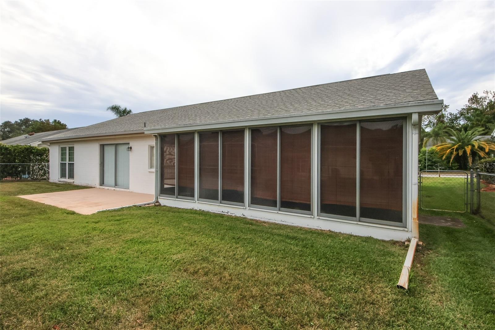 BEACON WOODS VILLAGE - Residential Lease