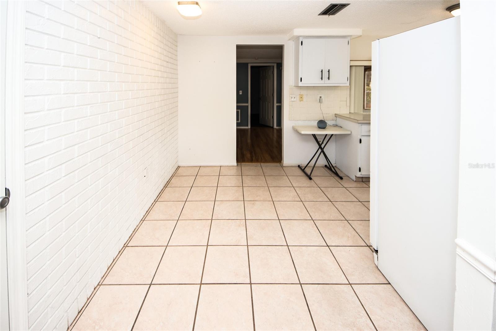 BEACON WOODS VILLAGE - Residential Lease