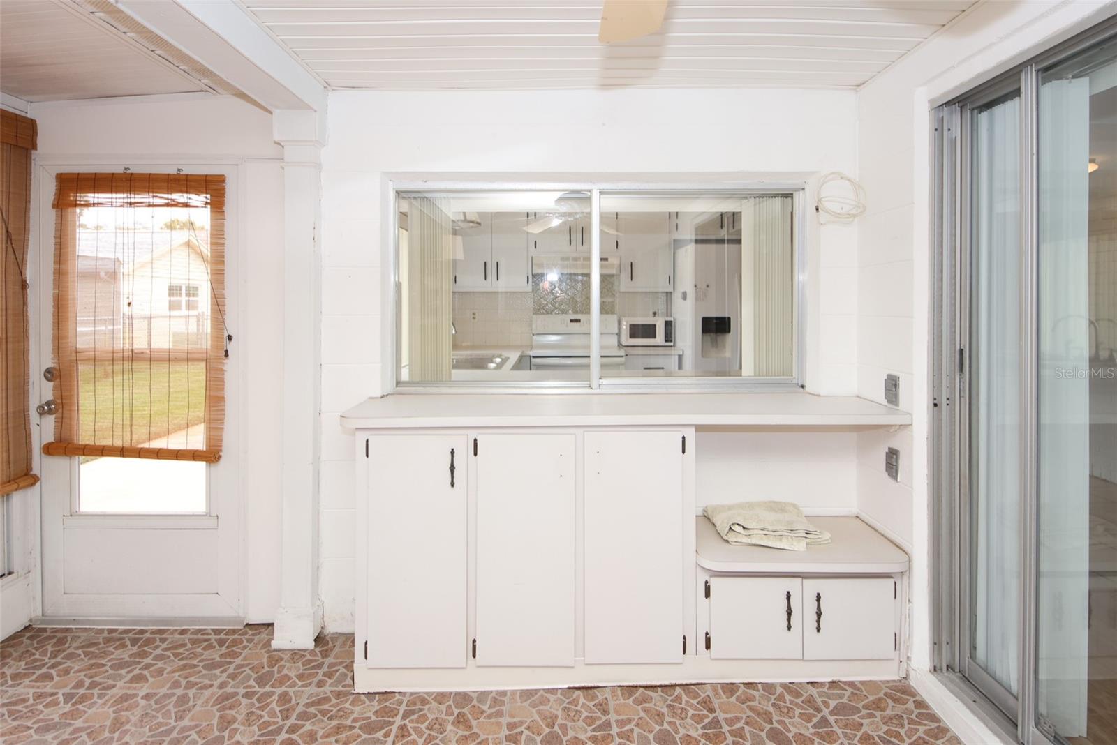 BEACON WOODS VILLAGE - Residential Lease