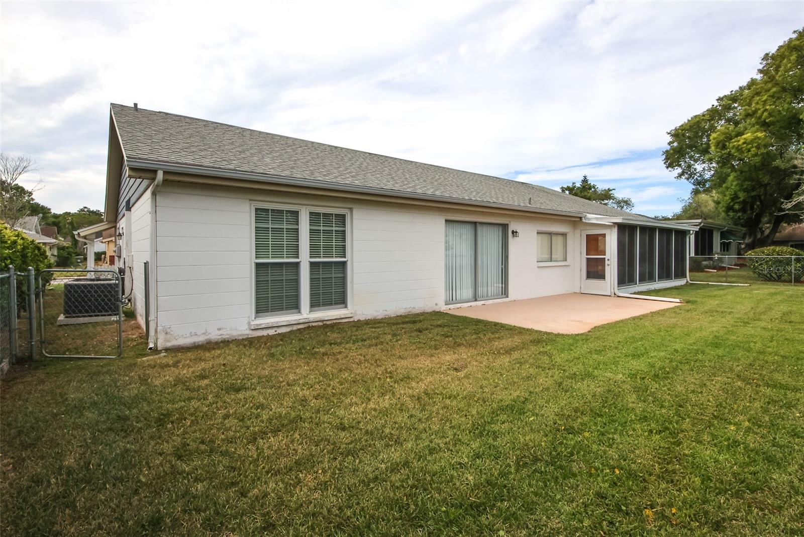 BEACON WOODS VILLAGE - Residential Lease