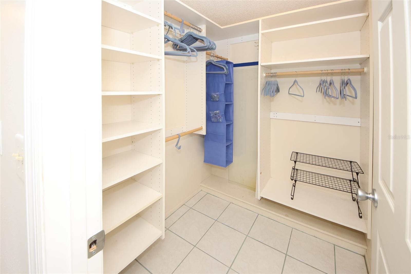 BEACON WOODS VILLAGE - Residential Lease