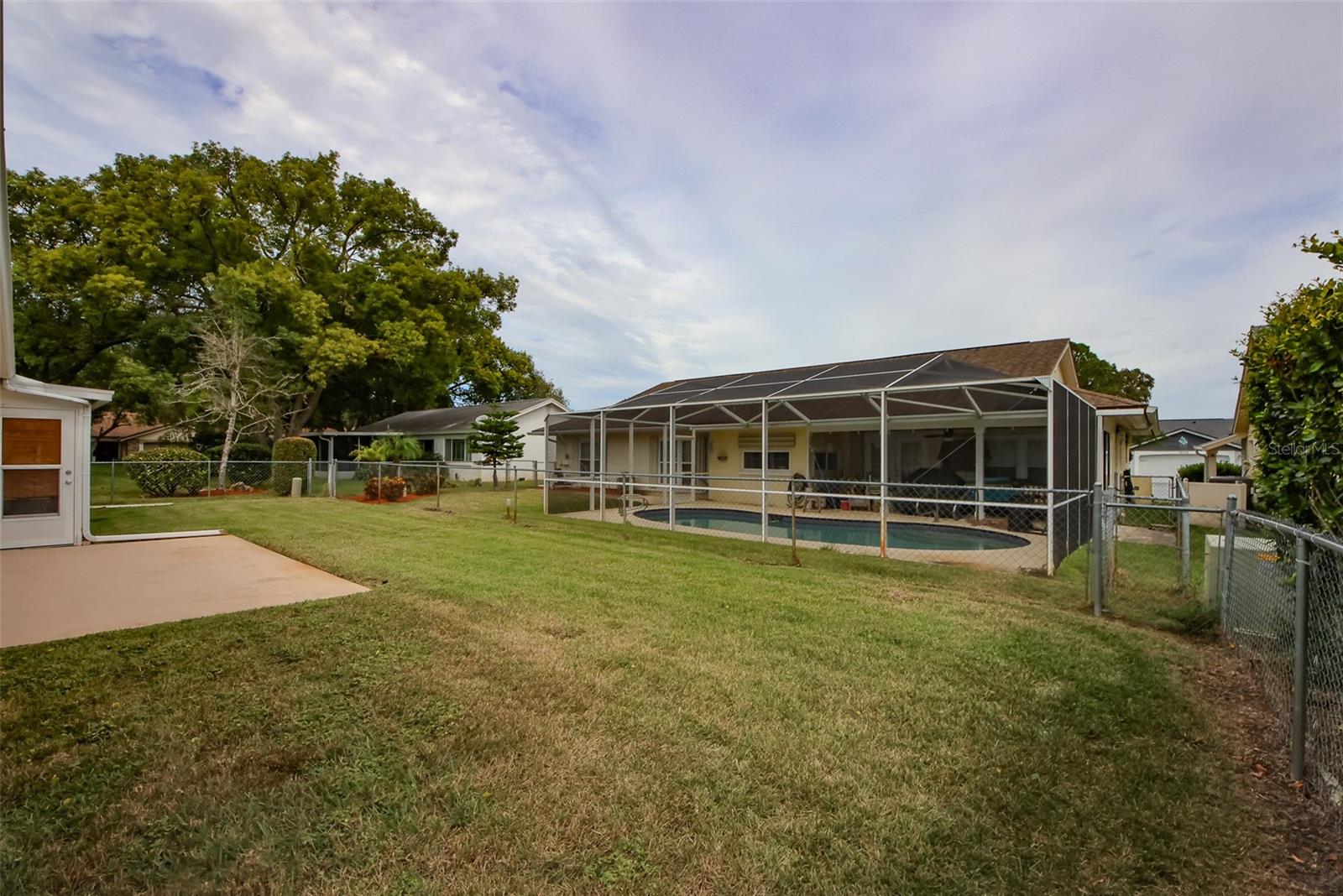 BEACON WOODS VILLAGE - Residential Lease