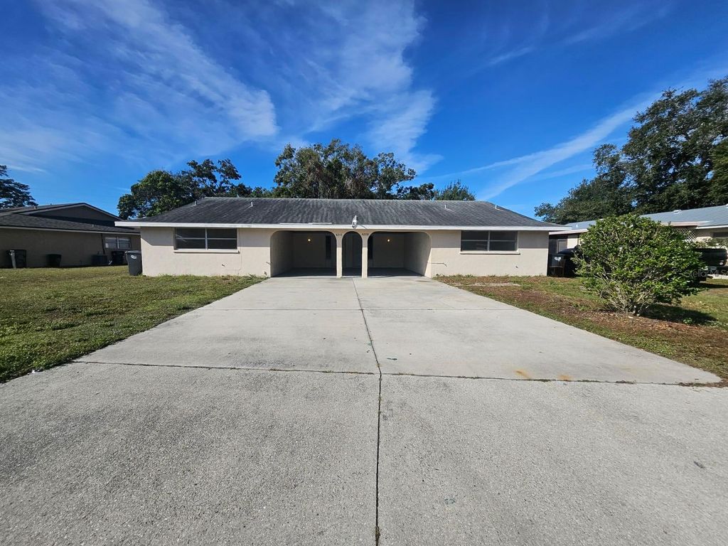 Photo of 4208 8th Street Court E, Bradenton, FL 34208 (MLS # A4675234)