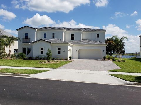 A home in WINTER GARDEN