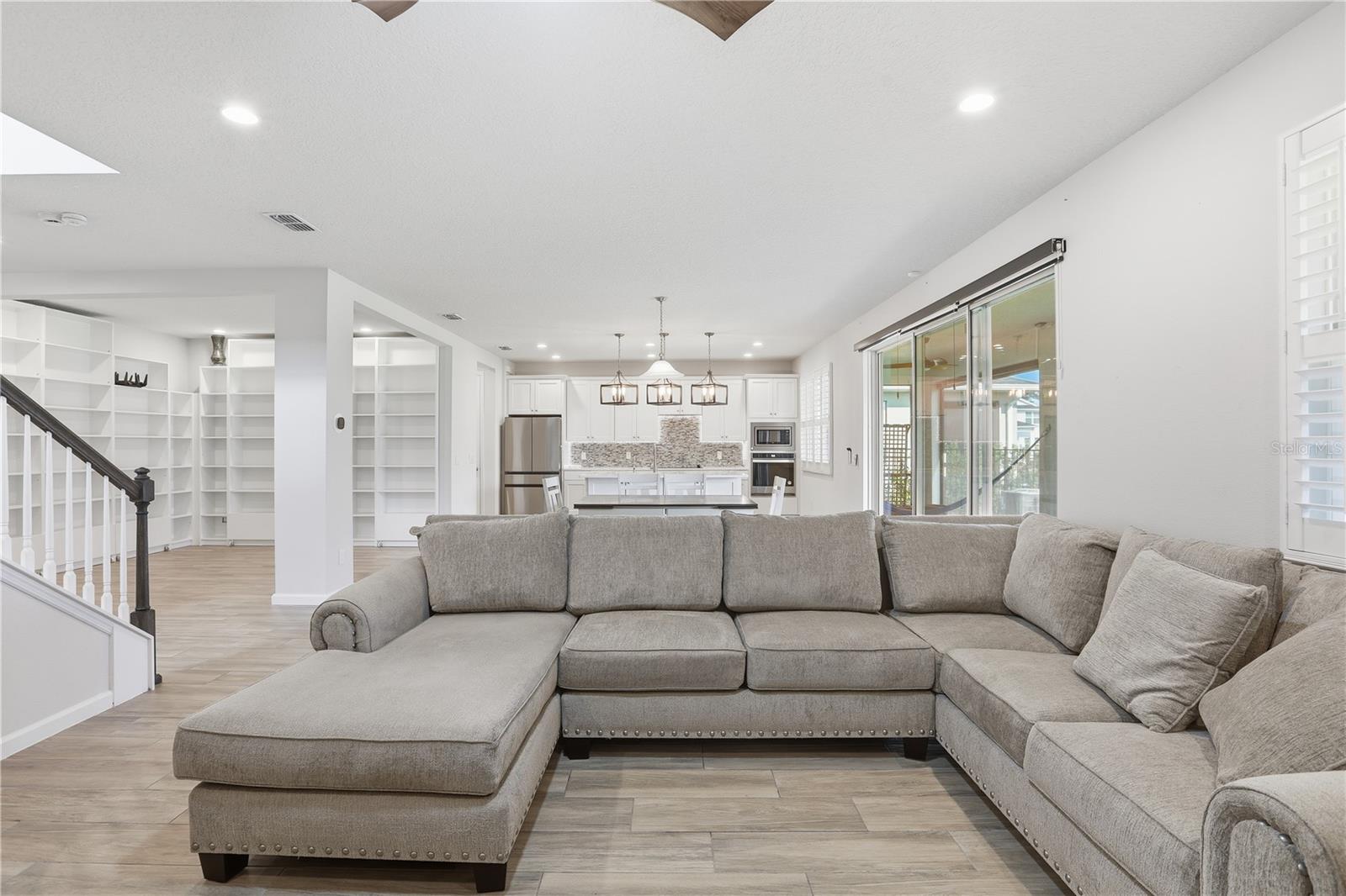 RIVERSIDE OAKS PH 2 - Residential