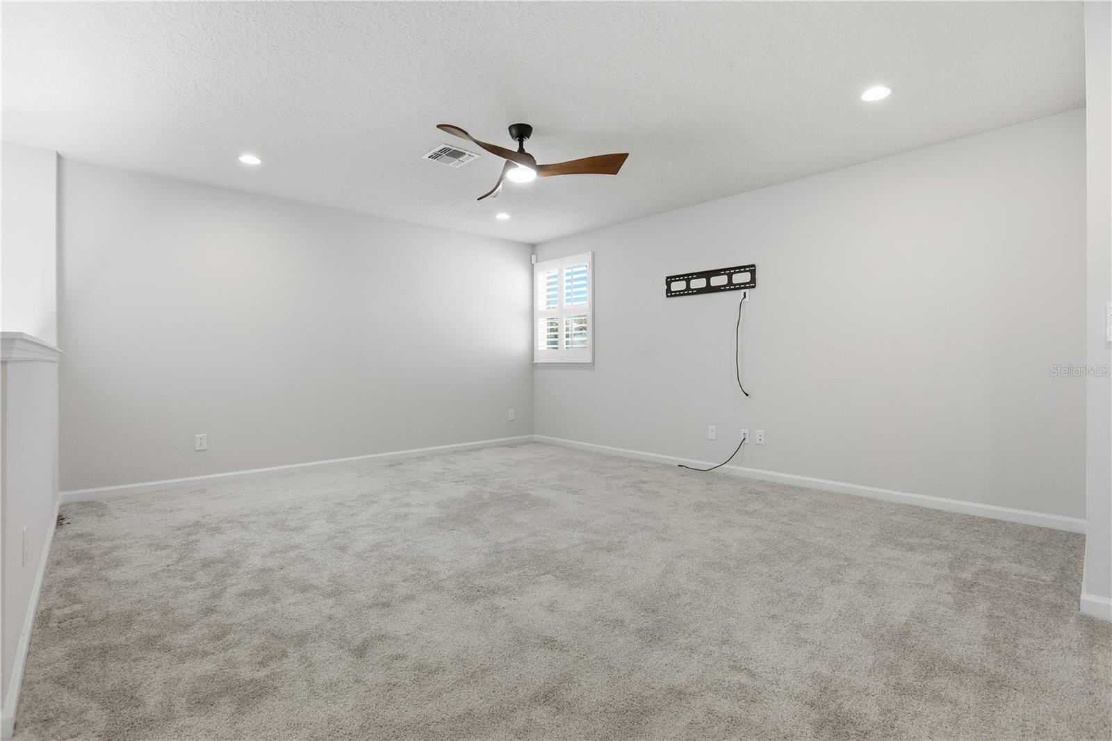 RIVERSIDE OAKS PH 2 - Residential