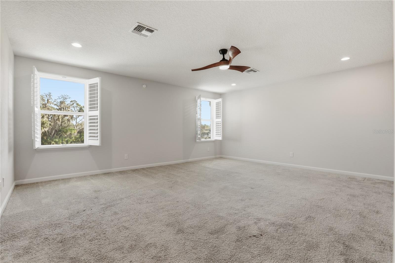 RIVERSIDE OAKS PH 2 - Residential