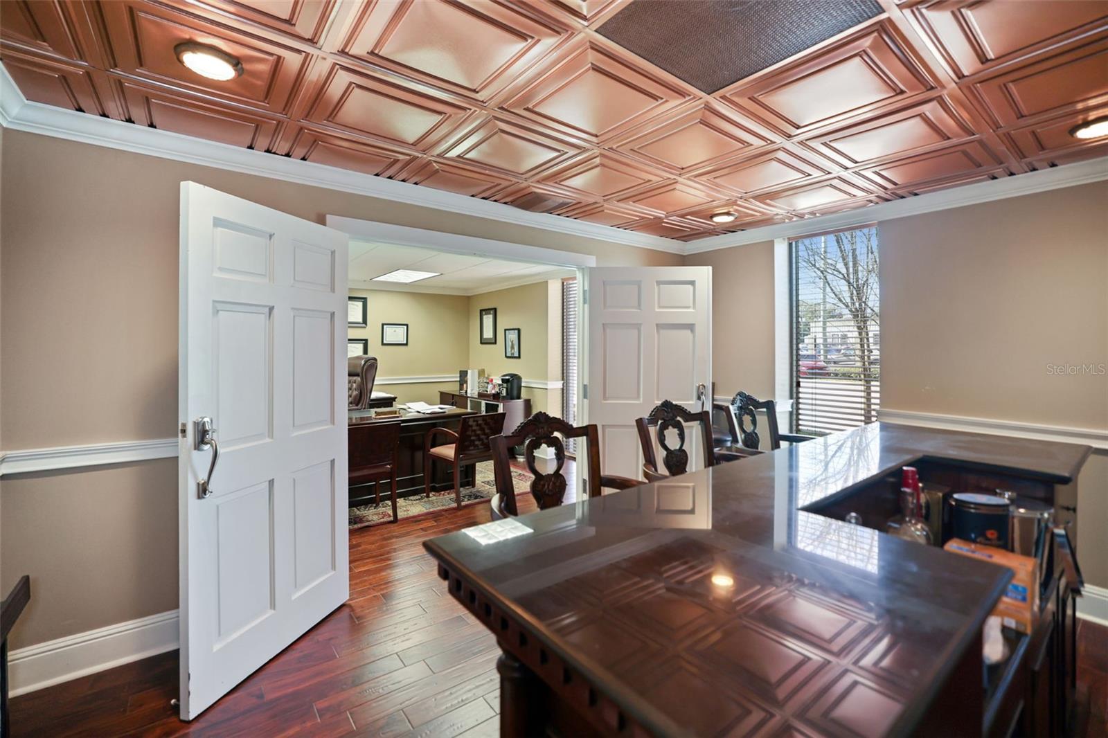 DREW PARK RE OF - Commercial Sale