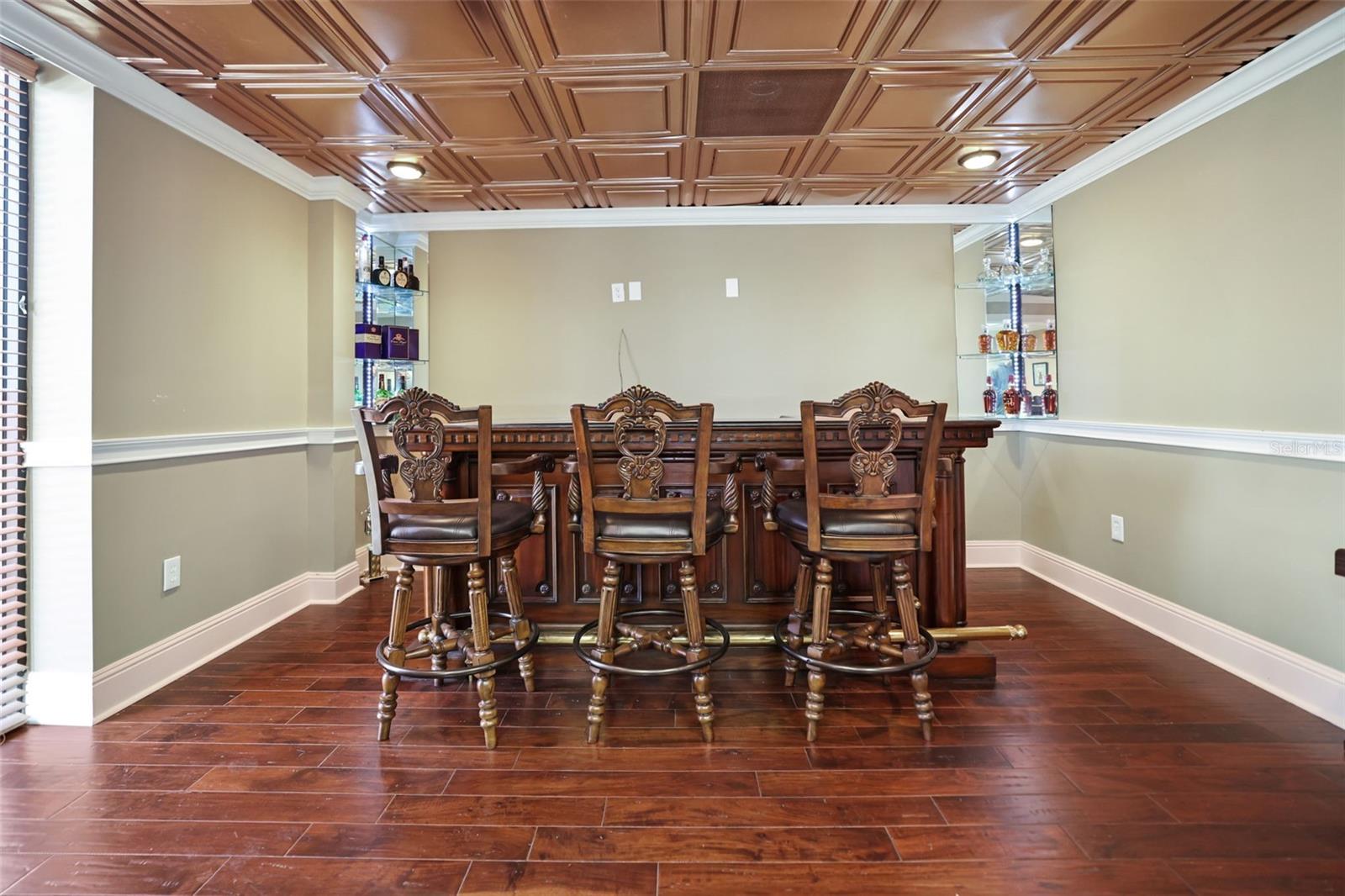 DREW PARK RE OF - Commercial Sale