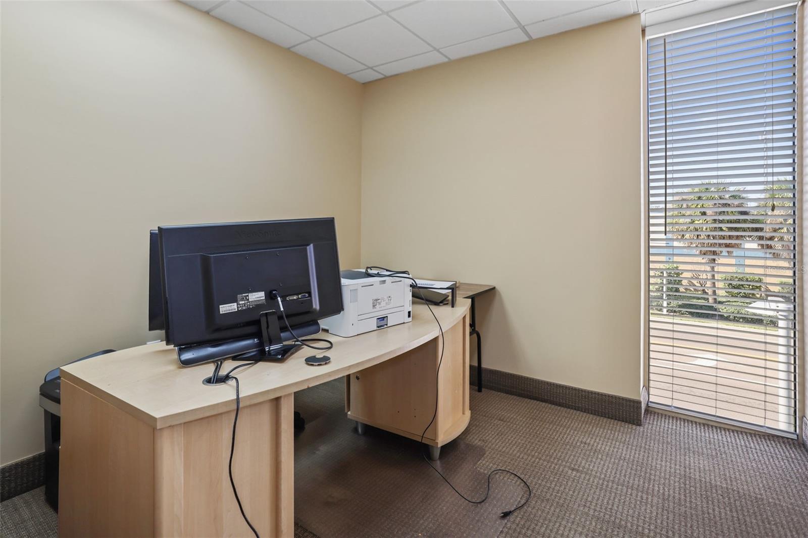 DREW PARK RE OF - Commercial Sale