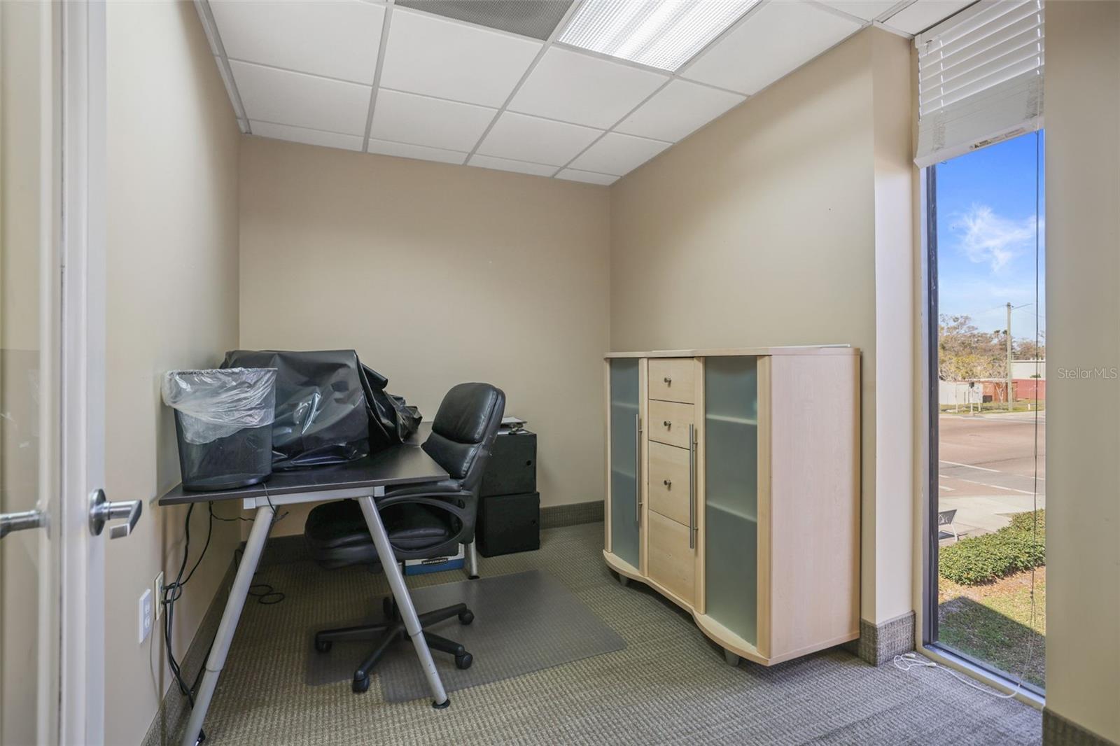 DREW PARK RE OF - Commercial Sale