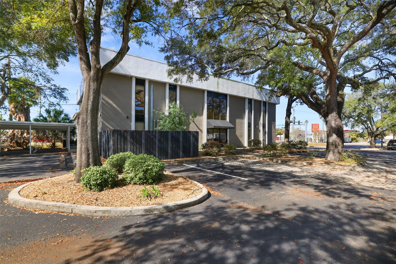 DREW PARK RE OF - Commercial Sale