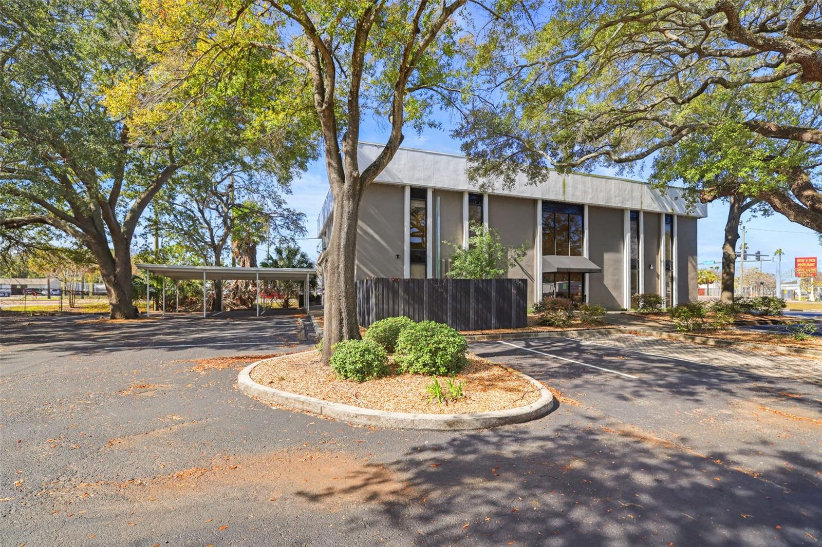 DREW PARK RE OF - Commercial Sale