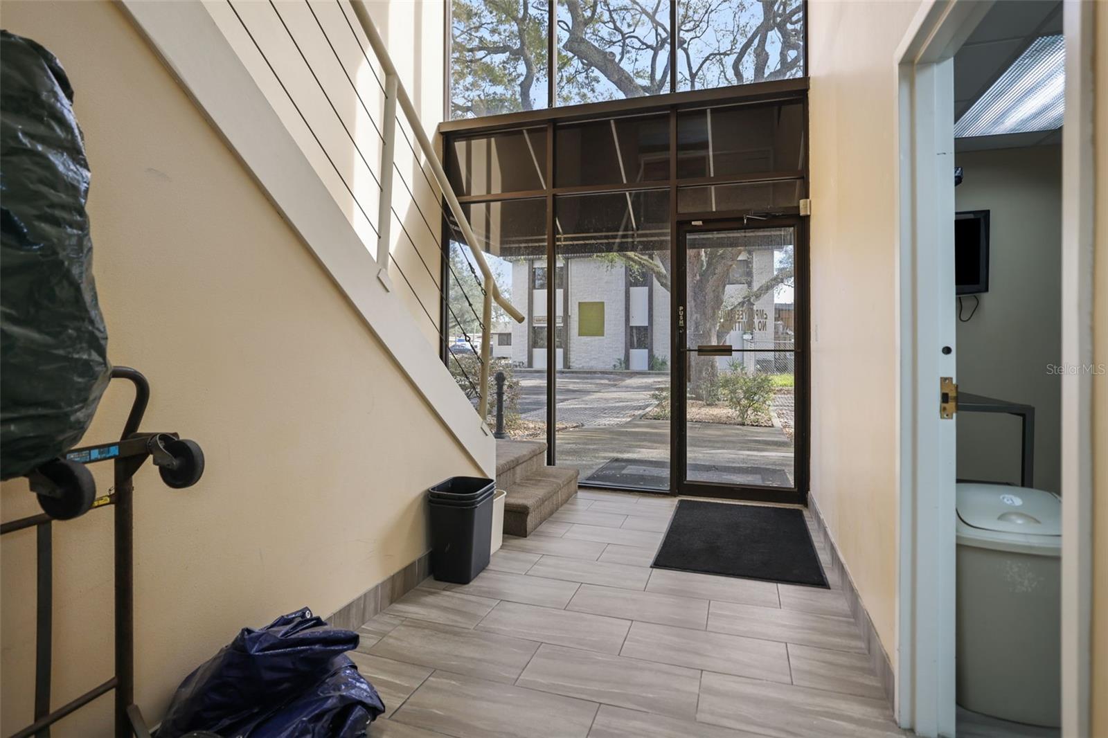 DREW PARK RE OF - Commercial Sale