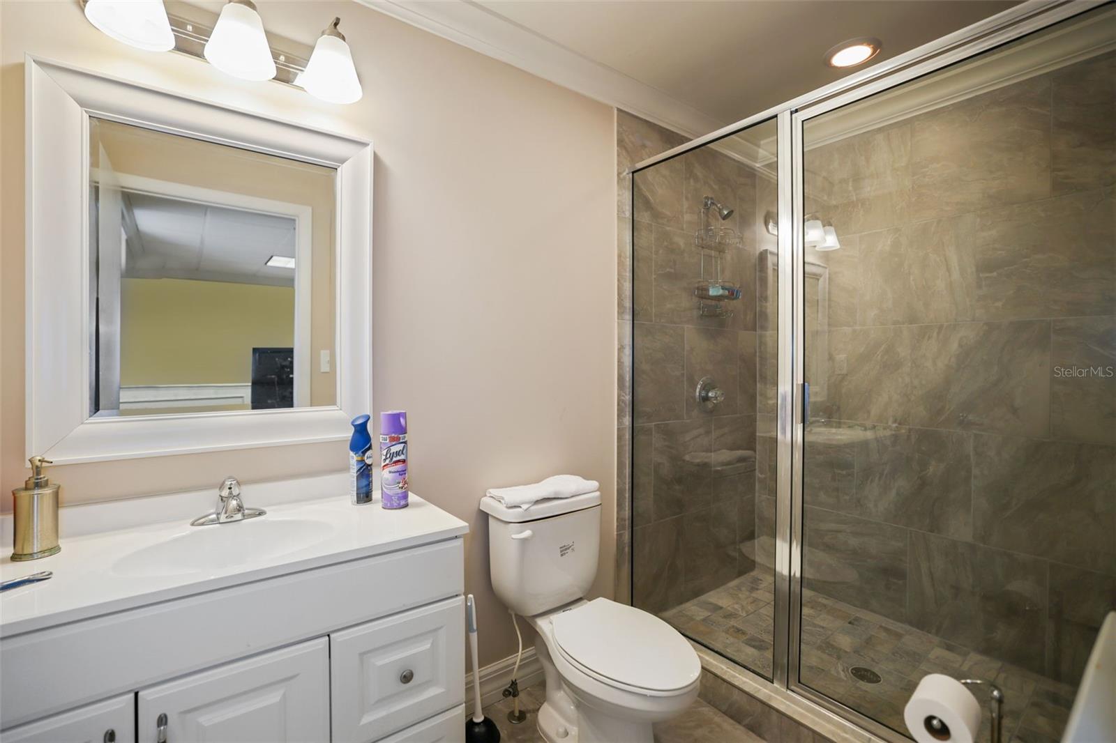 DREW PARK RE OF - Commercial Sale