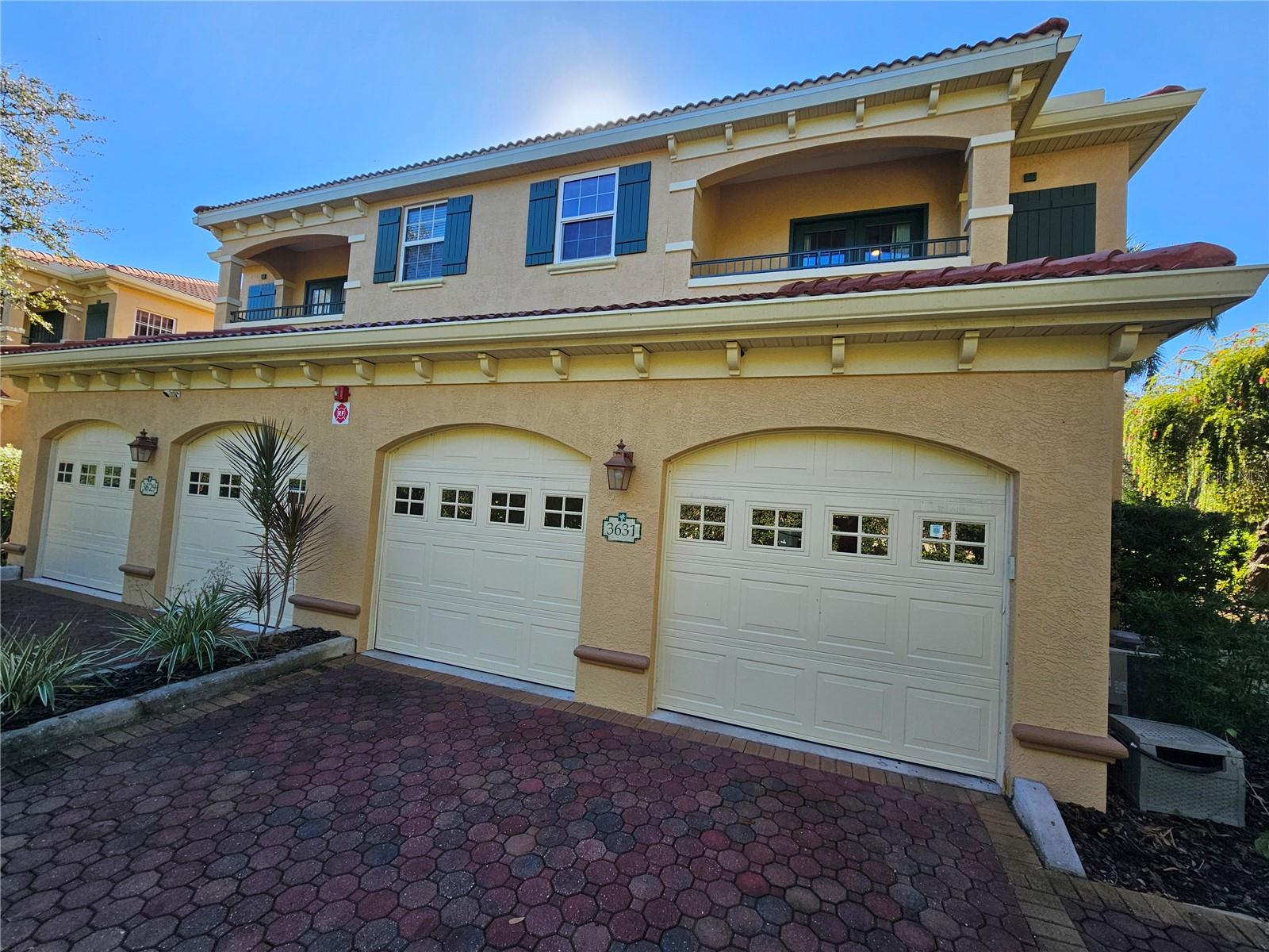 PALMER SQUARE WEST - Residential Lease