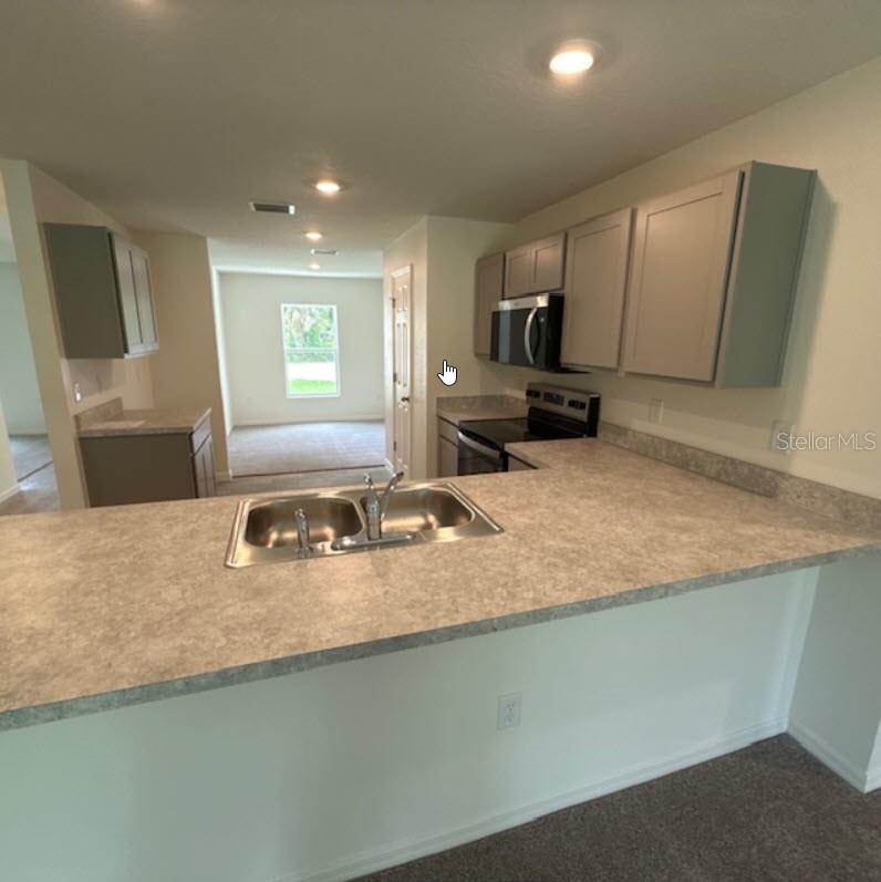 8 PORCELLI PLACE