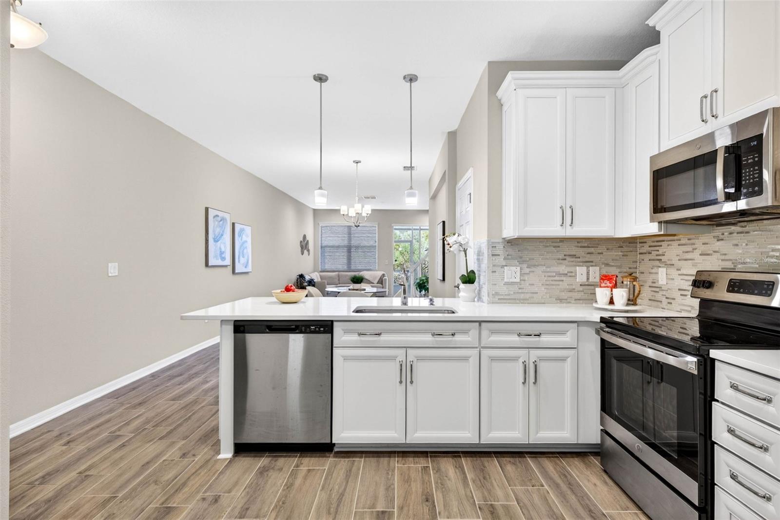 WINDERMERE ESTATES - Residential