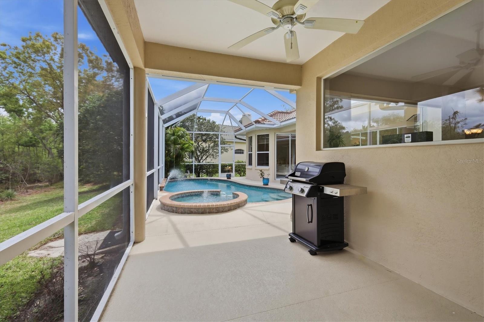 EDGEWATER VILLAGE SUBPHASE B - Residential