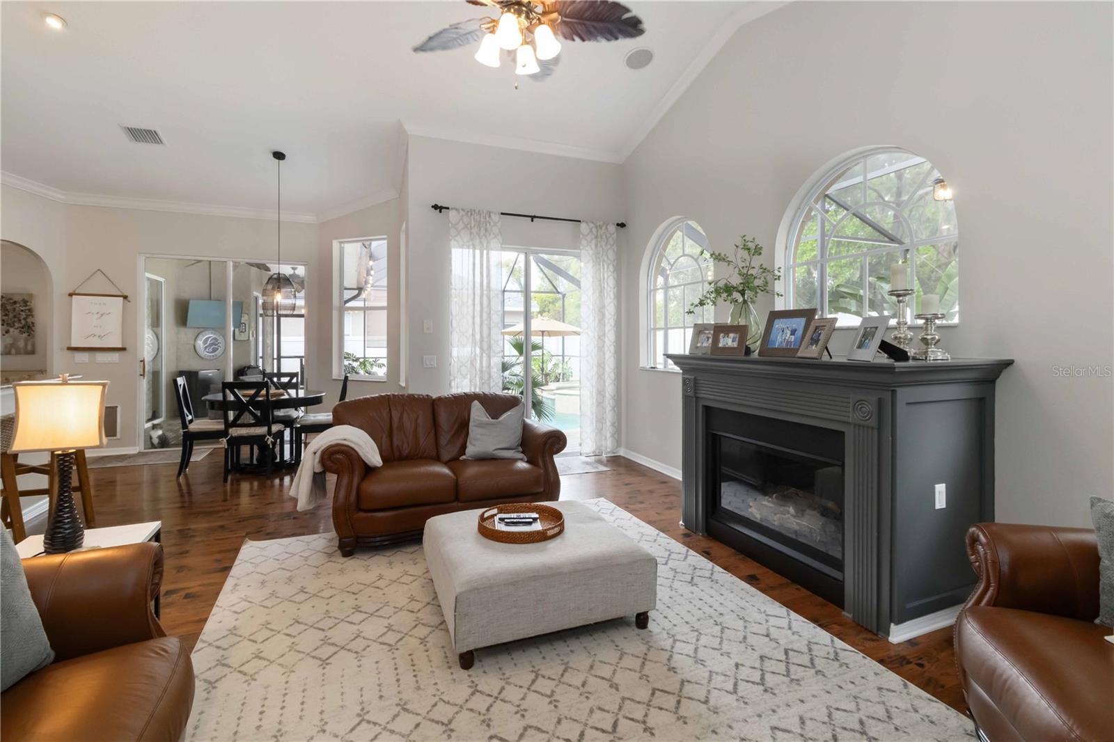 RIDGE CREST SUB UNITS - Residential