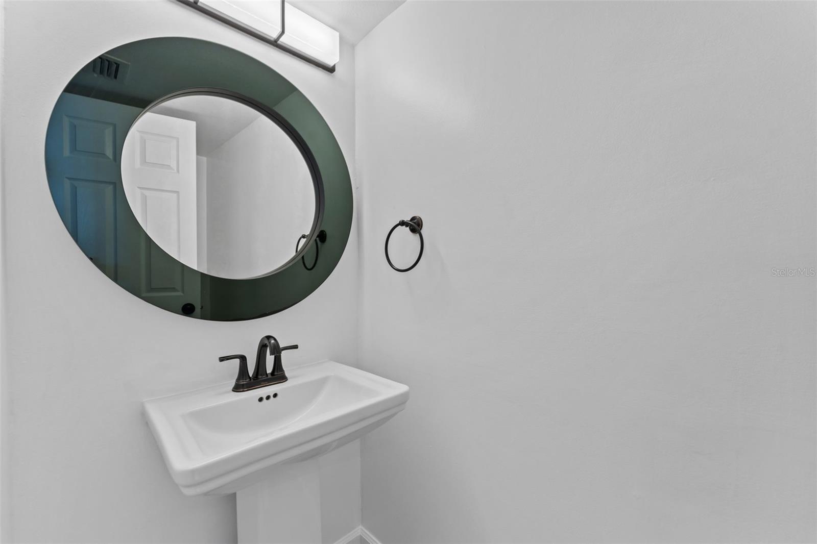 HABANA PLACE A CONDO - Residential