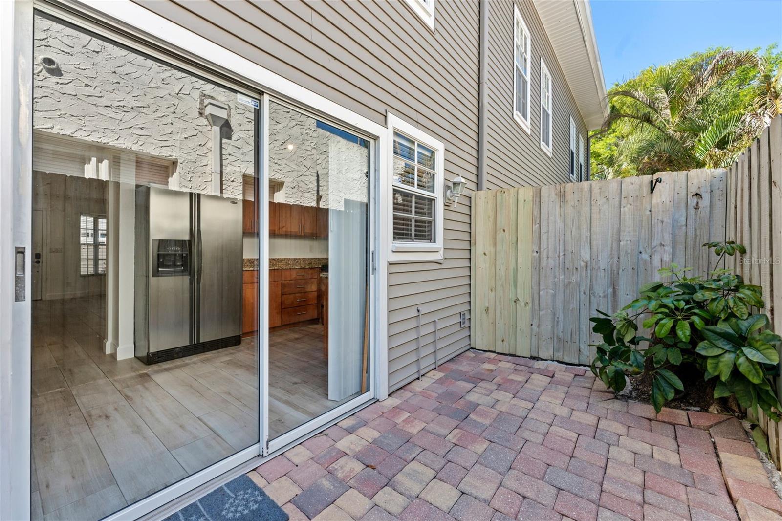 HABANA PLACE A CONDO - Residential