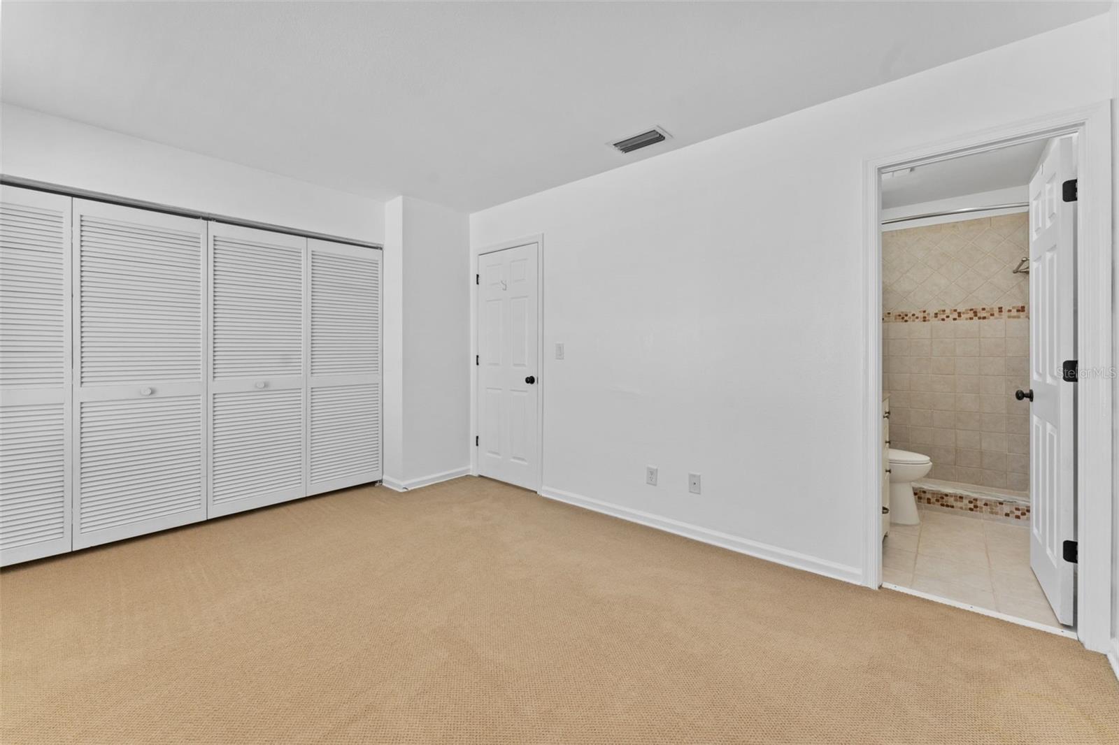 HABANA PLACE A CONDO - Residential