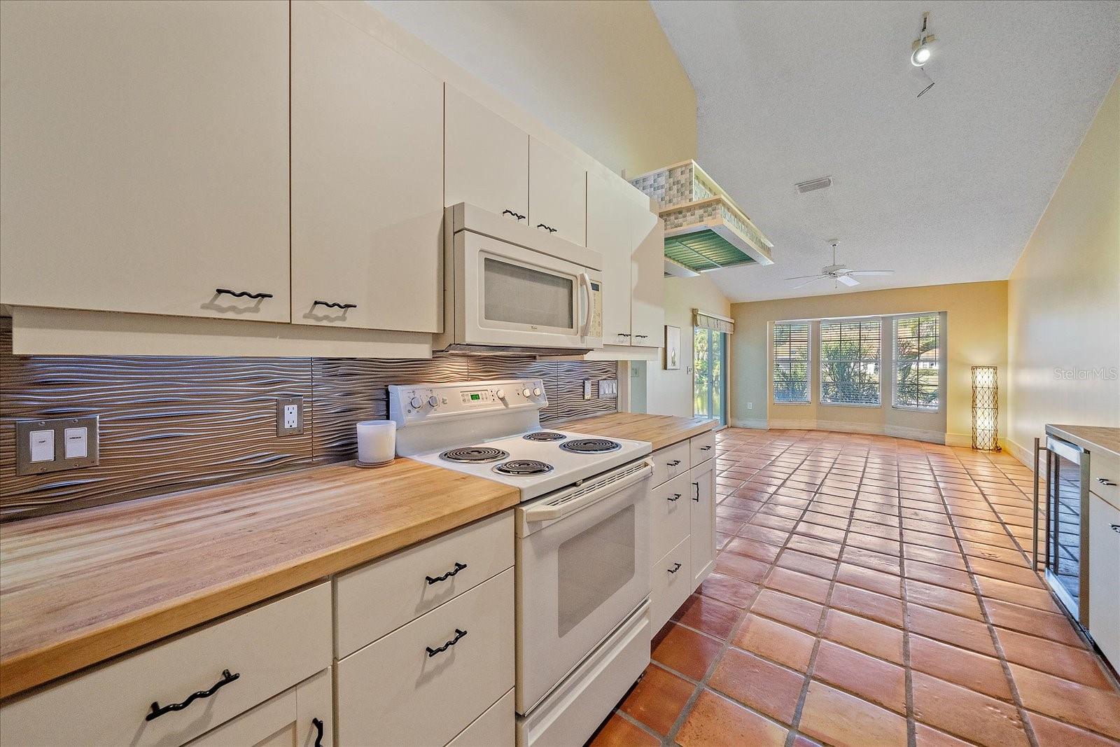 PARK PLACE VILLAS - Residential