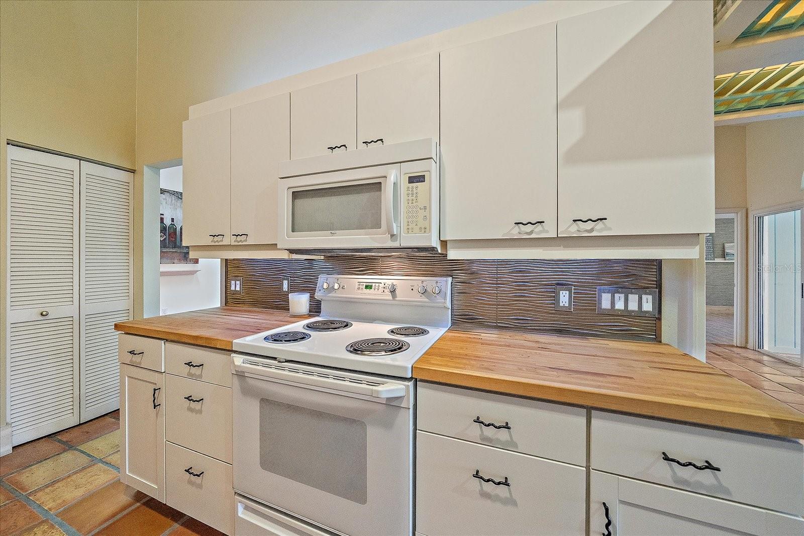 PARK PLACE VILLAS - Residential