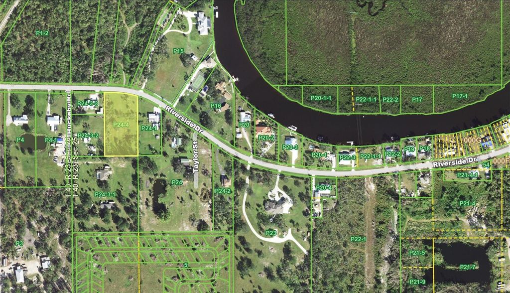 Photo of 7215 Riverside Dr, Punta Gorda, FL 33982 (MLS # C7517641)