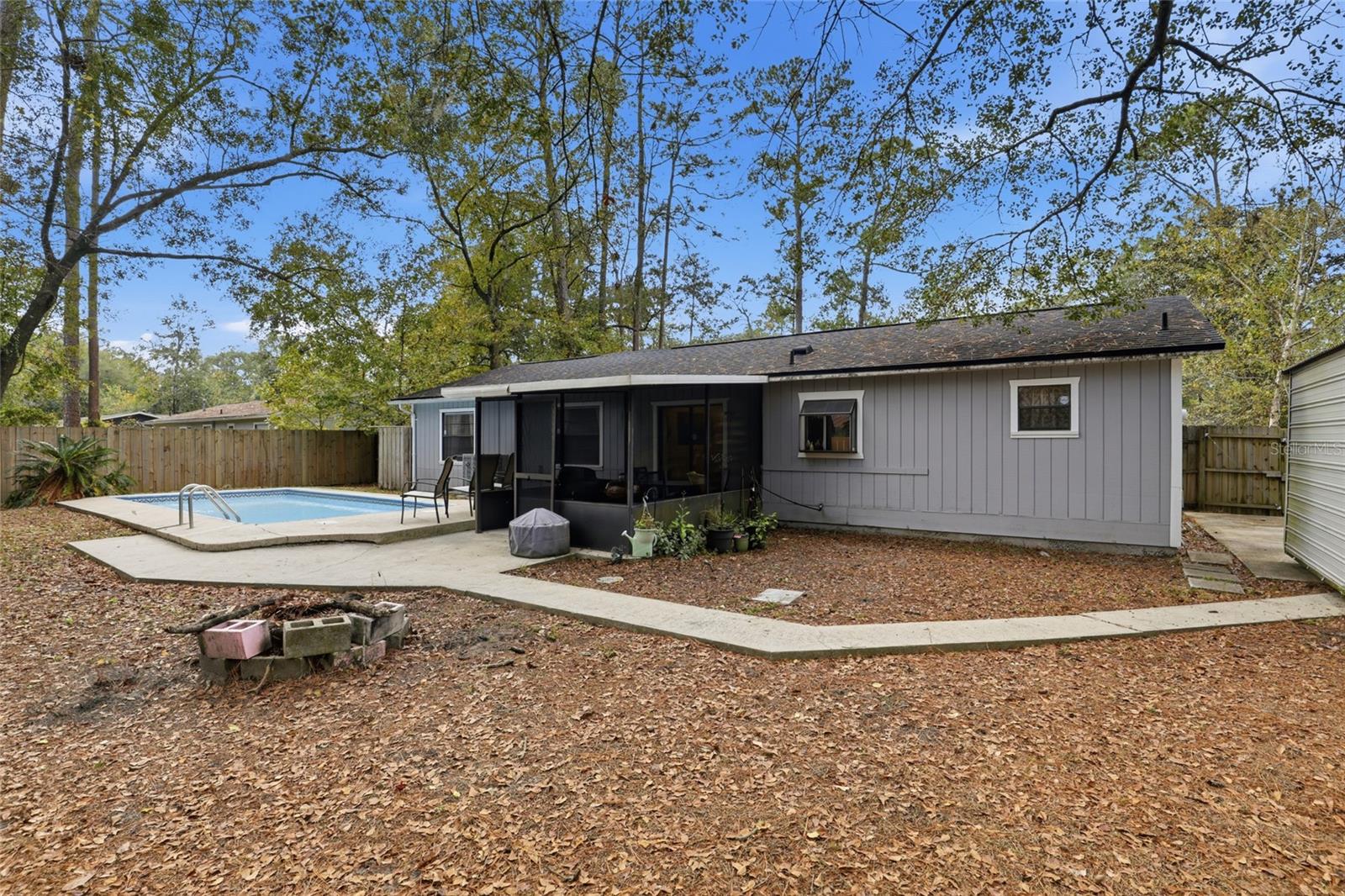 SPRINGTREE III - Residential