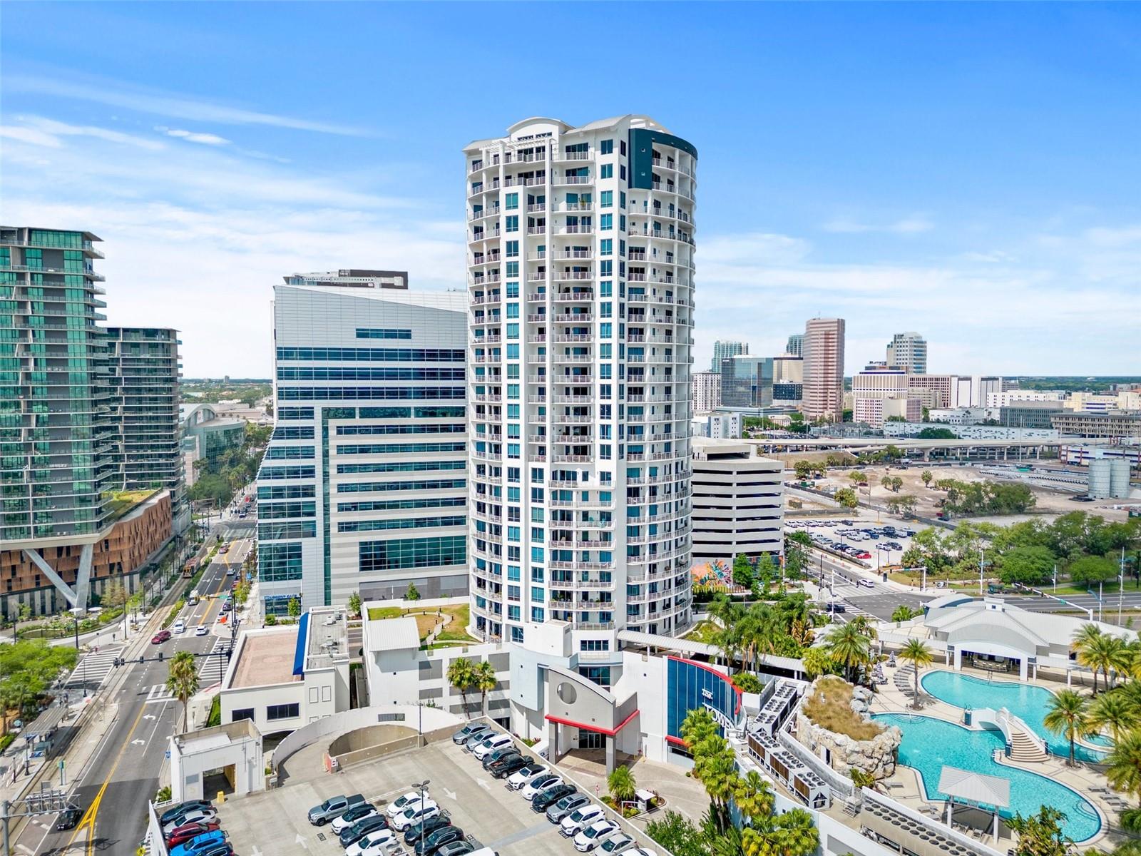 TOWERS OF CHANNELSIDE - Residential