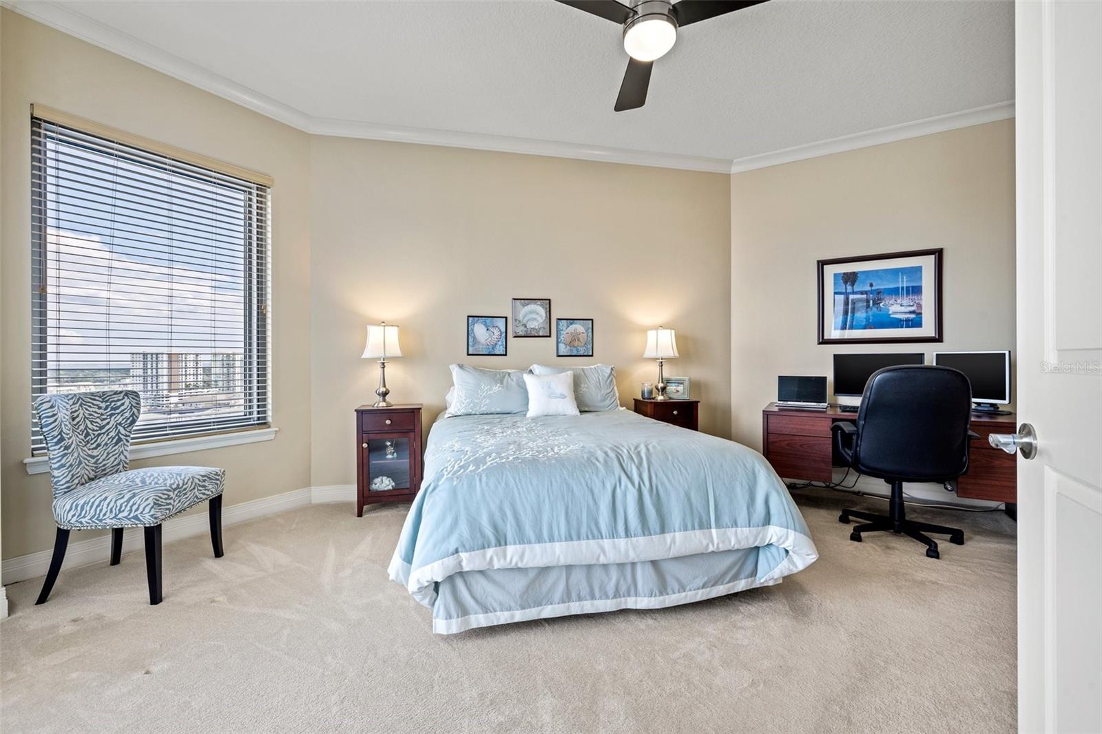 TOWERS OF CHANNELSIDE - Residential