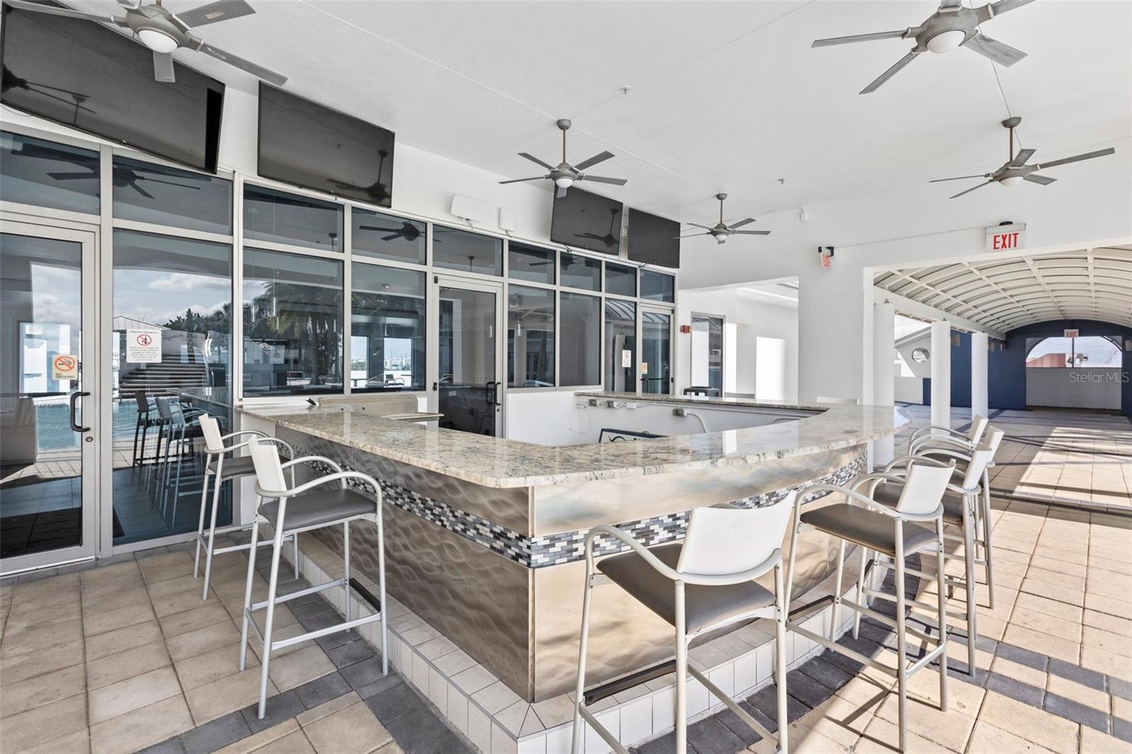 TOWERS OF CHANNELSIDE - Residential