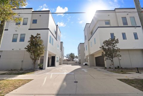 Photo of 1910 W North A Street #4, Tampa, FL 33606 (MLS # TB8468993)