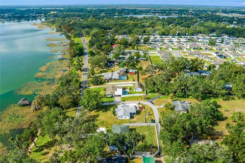 A home in AUBURNDALE