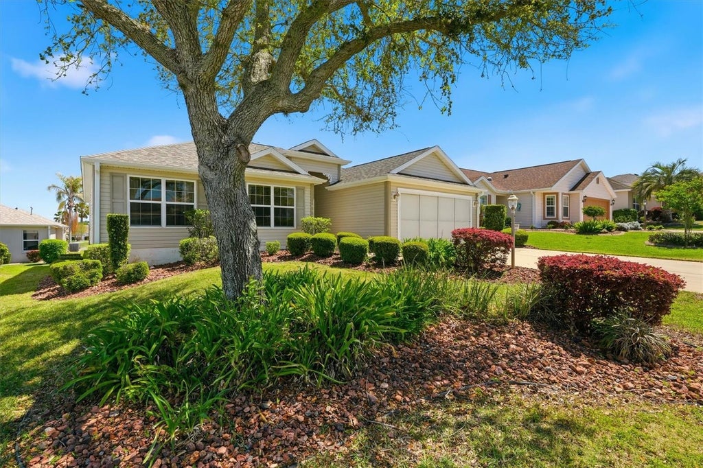 Photo of 1563 Eastover Terrace, The Villages, FL 32162 (MLS # G5119134)