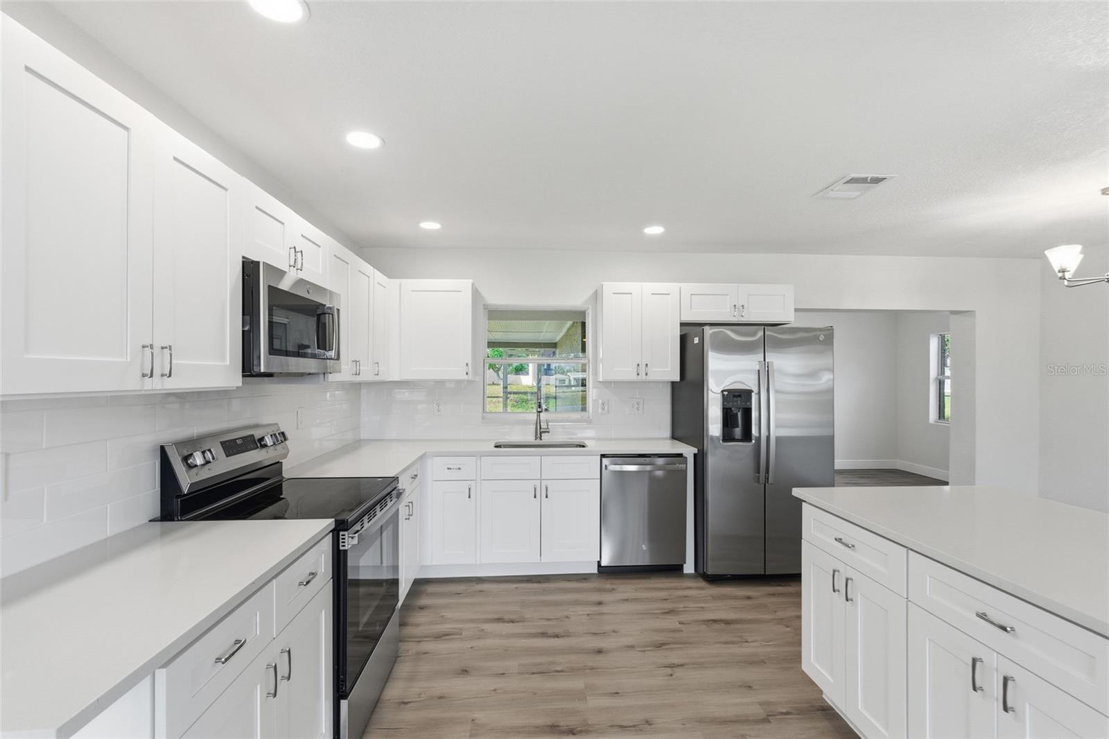 AQUI ESTATE UNIT 01 - Residential