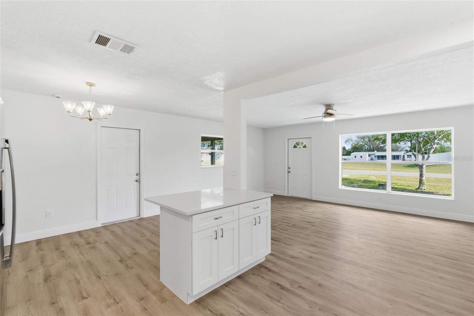 AQUI ESTATE UNIT 01 - Residential