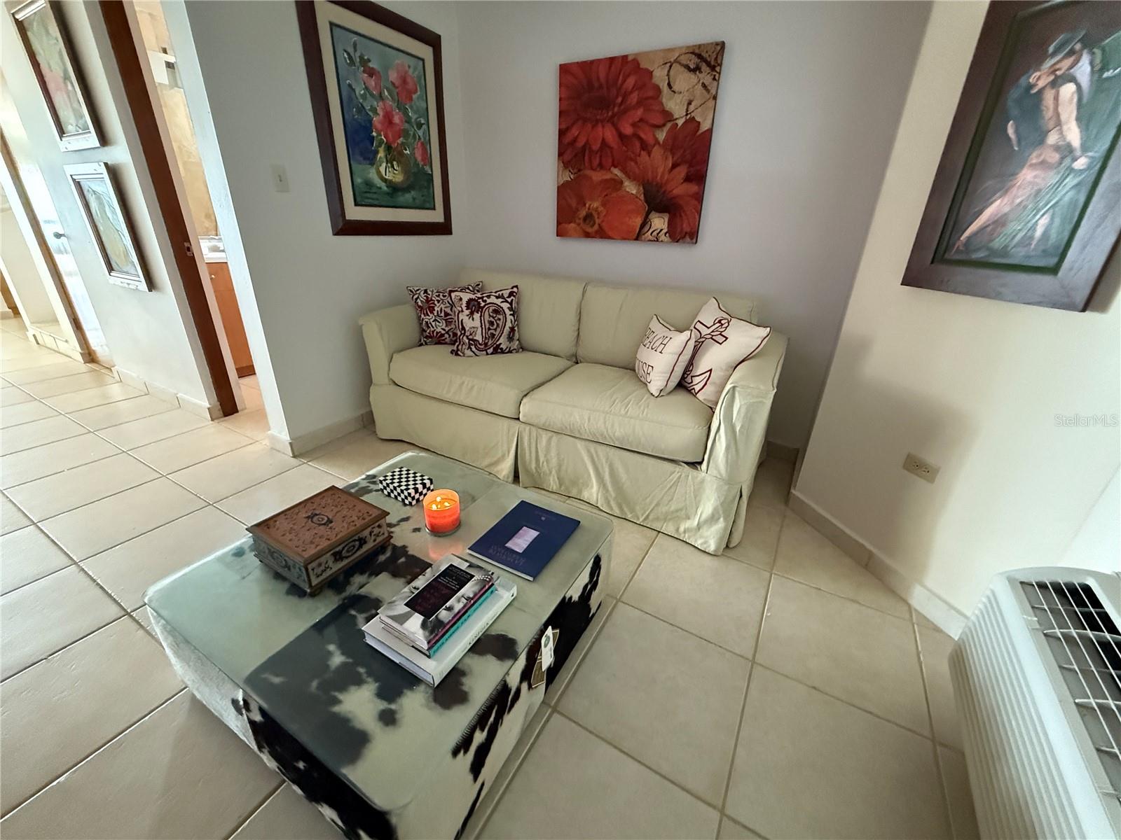 CONDOMINIO EL ZAFIRO - Residential